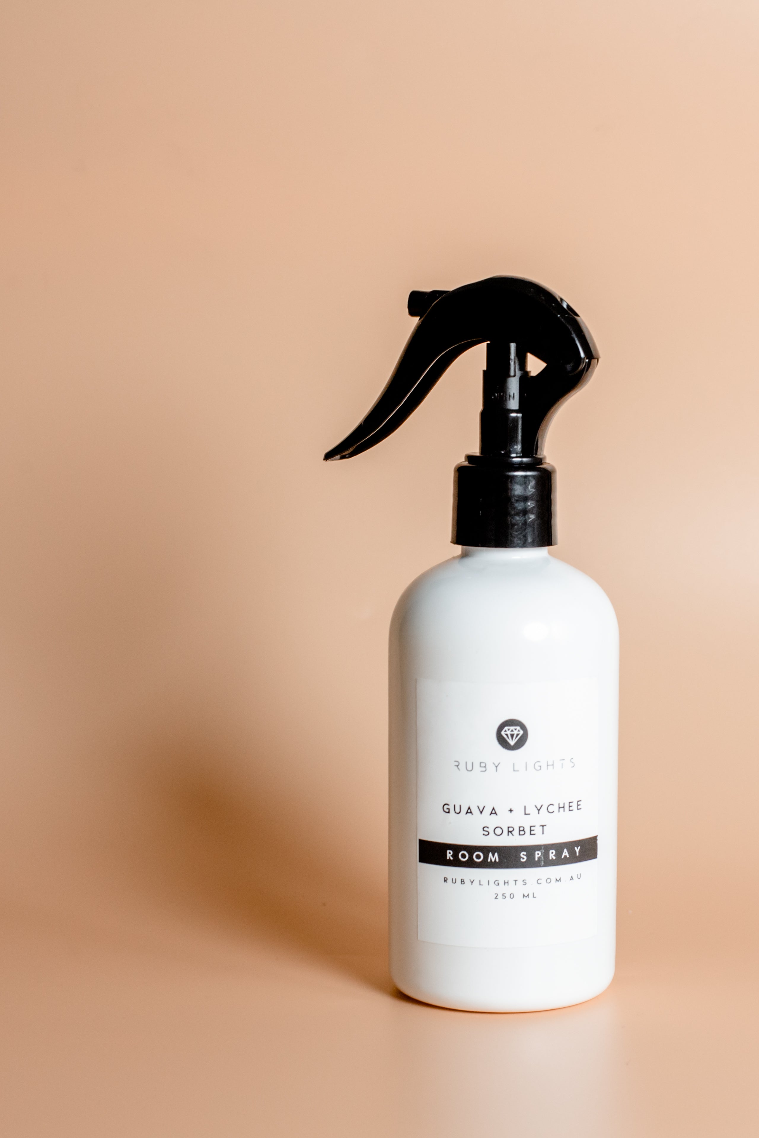 savage garden room spray Room Spray